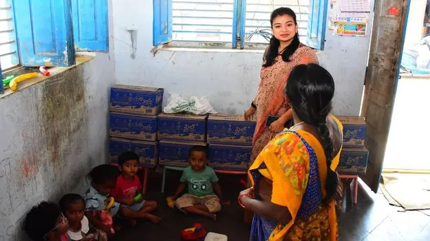 పిల్లలపై ప్రత్యేక శ్రద్ధ పెట్టాలి