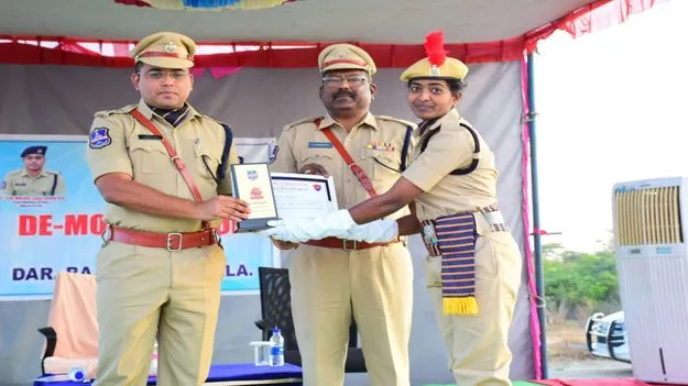 శాంతి భద్రతల పరిరక్షణలో పోలీసుల పాత్ర కీలకం