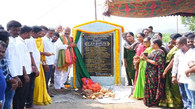 మహిళా సంక్షేమానికి రాష్ట్ర ప్రభుత్వం పెద్దపీట