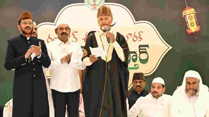 నేనెప్పుడూ మైనార్టీల పక్షాన ఉంటా: సీఎం చంద్రబాబు