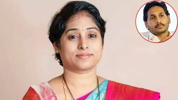 నవరత్నాలు కాదు అప్పుల రత్నాలు ఇచ్చారు.. జగన్‌పై ఎమ్మెల్యే మాధవి ఫైర్