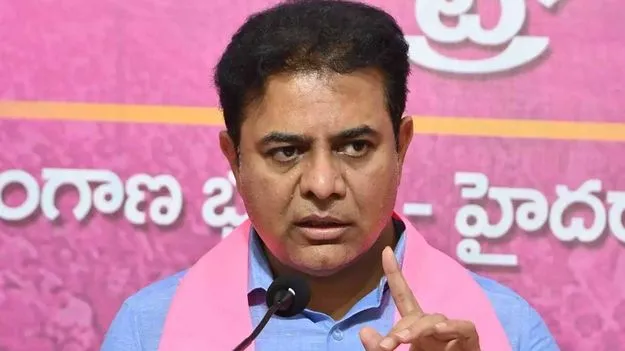 రింగ్‌ మాస్టర్లుగా అధికారులు.. కేటీఆర్ సంచలన వ్యాఖ్యలు