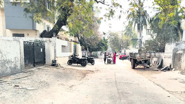 అక్షరం.. పరిష్కారం