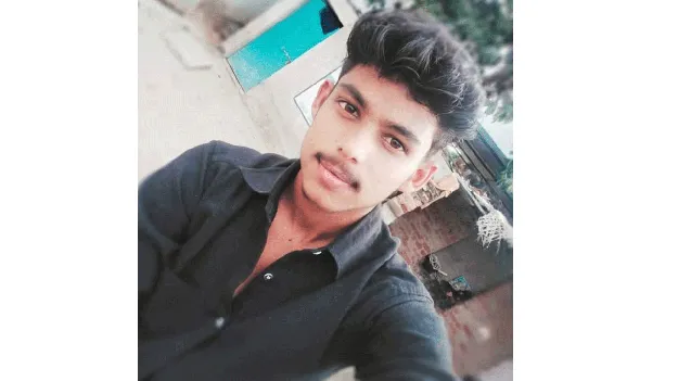 ఆన్‌లైన్‌ బెట్టింగులకు యువకుడి బలి