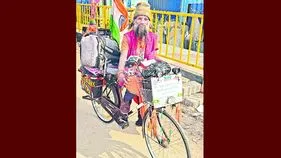 దైవభక్తి చాటుతూ..