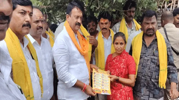సుపరిపాలనను ఇంటింటికీ తెలియజేయాలి 