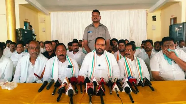 అబద్ధాలు ఆడడంలో పట్టా పొందిన హరీష్‌రావు 