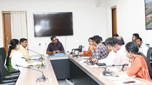 ప్రజలకు మెరుగైన వైద్యం అందించాలి