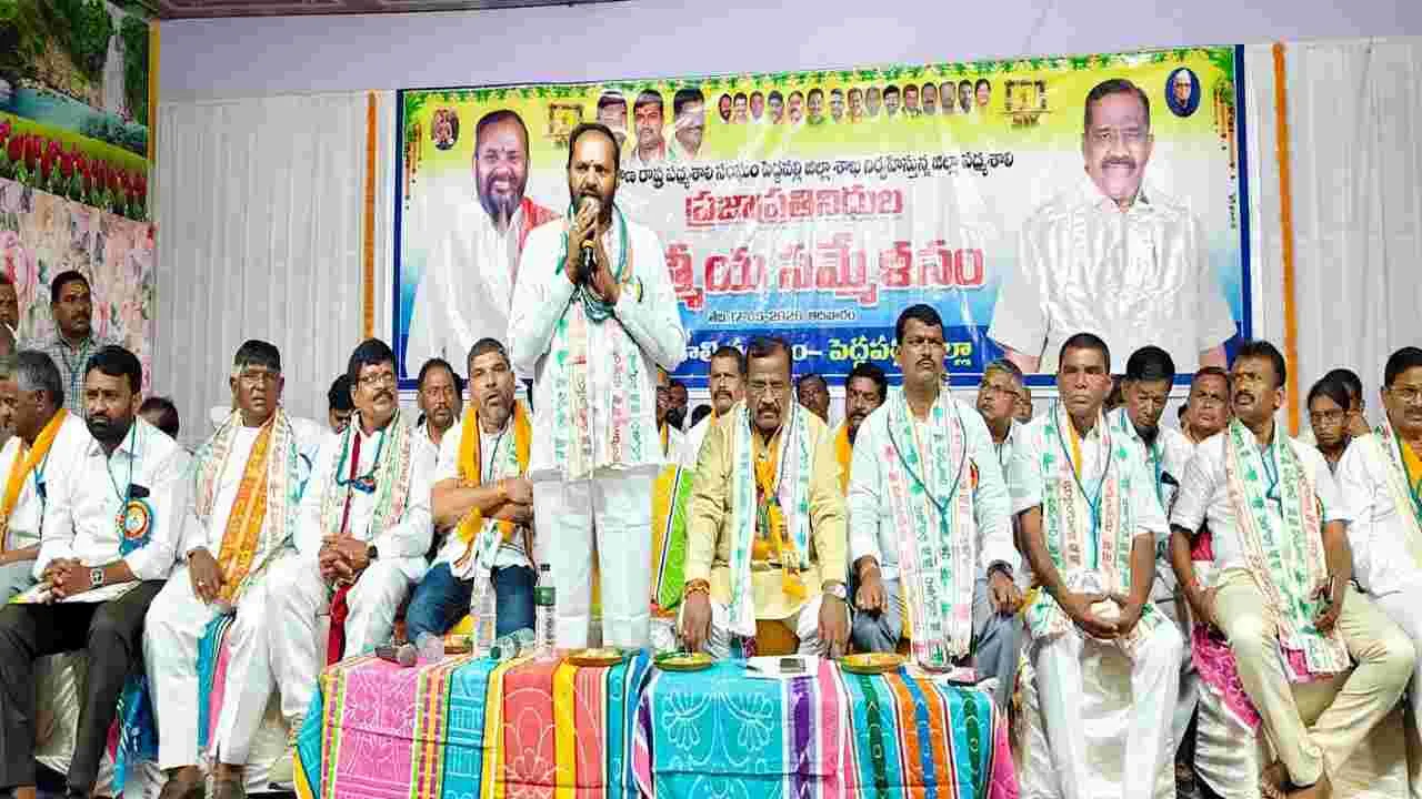 నేతన్నలకు ప్రభుత్వం అండగా ఉంటుంది 