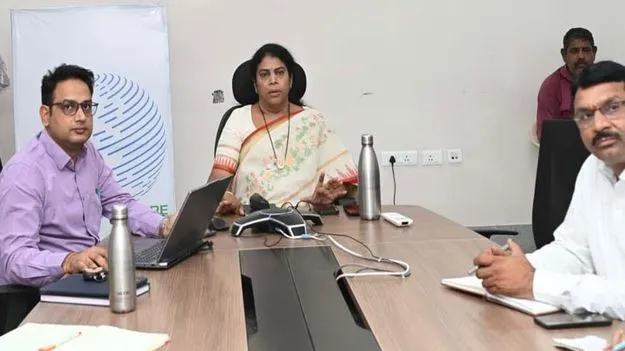 kumaram bheem asifabad- రోగులకు మెరుగైన సేవలు అందించాలి