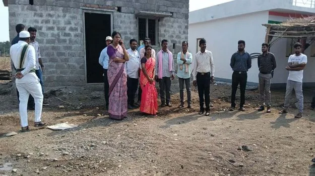kumaram bheem asifabad- జూన్‌2 లోగా ఇందరిమ్మ ఇళ్ల పనులు పూర్తవ్వాలి