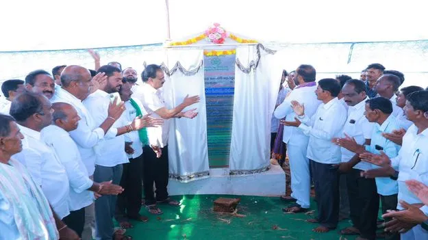 గోదాంల నిర్మాణాలకు చర్యలు 