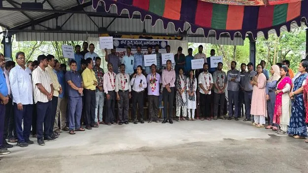సింగరేణి అధికారుల పోరుబాట