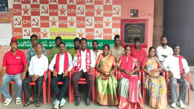 కార్పొరేషన్‌లో ఖాళీలను భర్తీ చేయాలి 