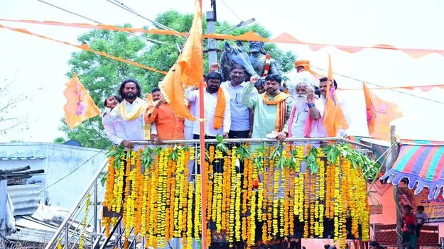 kumaram bheem asifabad- ఛత్రపతి శివాజీ ఆశయాల సాధనకు పాటుపడాలి