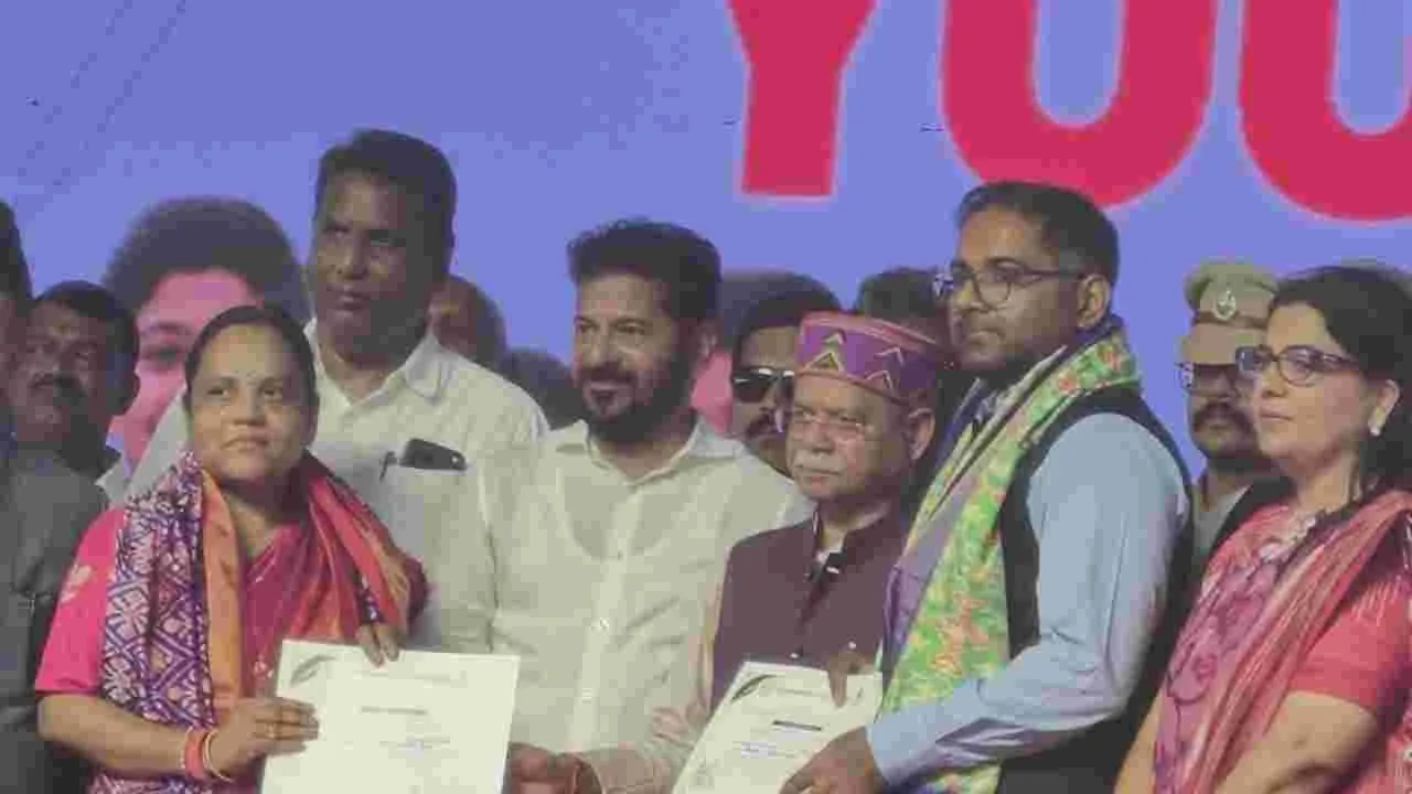 విద్యా ప్రమాణాల పెంపుపై ప్రశంస