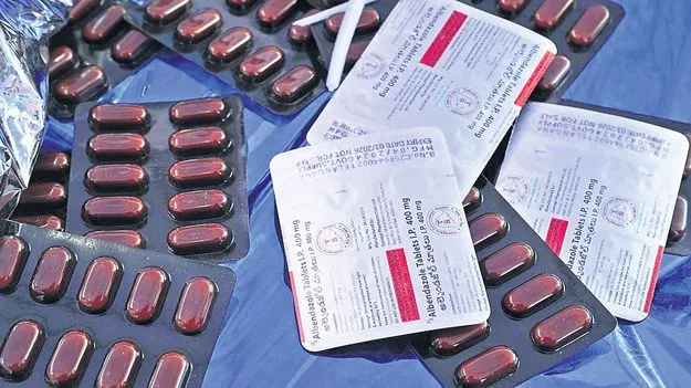 అల్బెండజోల్‌ మాత్రల పంపిణీకి సర్వం సిద్ధం 
