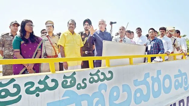 ఆద్యంతం ఉల్లాసంగా.. 