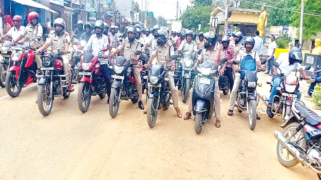   హెల్మెట్‌ బ్యాంక్‌ ప్రారంభం