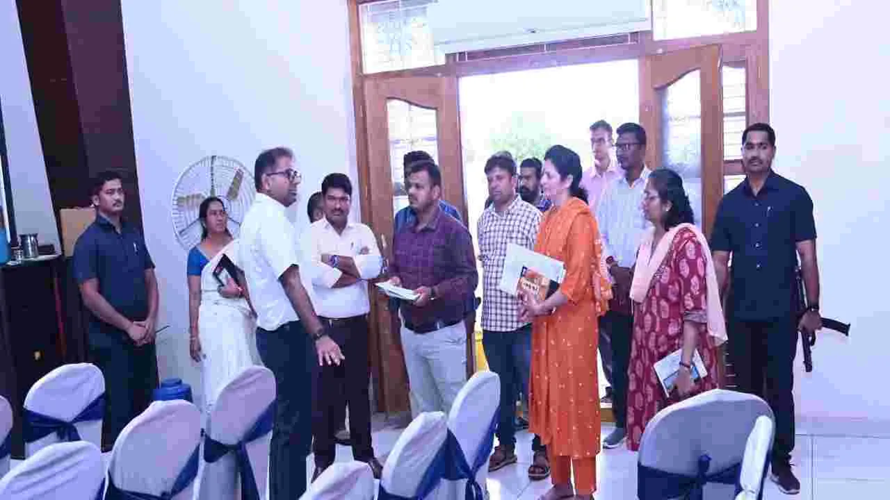 మెగా జాబ్‌మేళా నిర్వహణకు సమగ్ర ఏర్పాట్లు