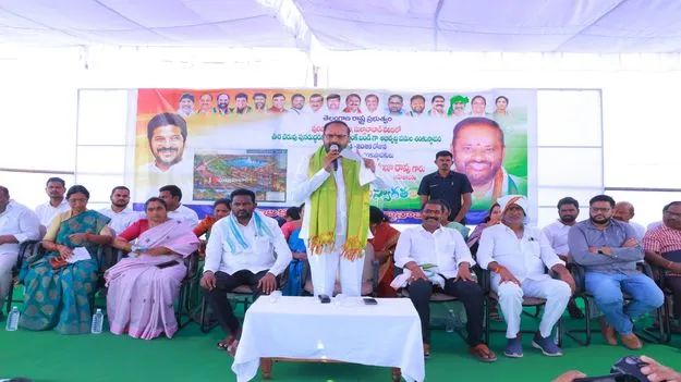 సుల్తానాబాద్‌ అభివృద్ధిలో గత పాలకుల నిర్లక్ష్యం