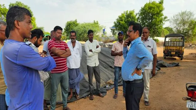 సేకరించిన ధాన్యాన్ని ఎప్పటికప్పుడు తరలించాలి