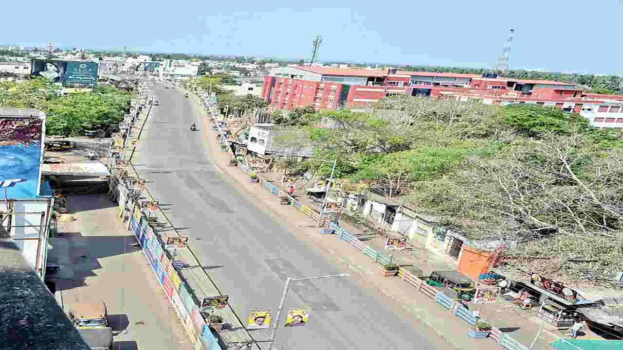 మండుతున్న ఎండలు