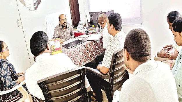  పంచాయతీల అభివృద్ధిపై దృష్టి పెట్టండి