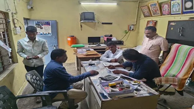 ధాన్యం తూకంలో మోసం