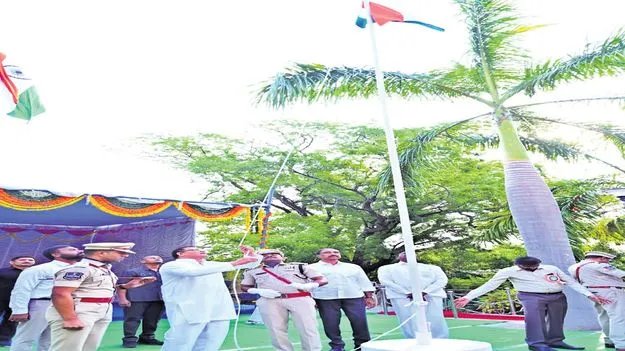 మహిళా సాధికారతే లక్ష్యం
