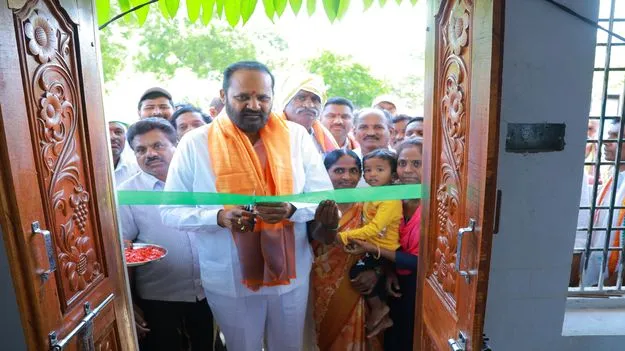 త్వరలో రెండో దశ ఇందిరమ్మ ఇళ్ల మంజూరు 