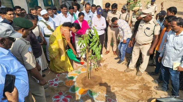 kumaram bheem asifabad- భావితరాలకు పచ్చదనం అందించాలి
