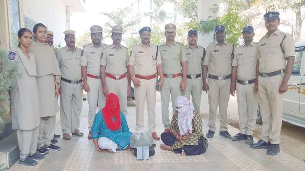 2.7 కిలోల గంజాయి పట్టివేత 