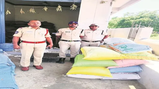 kumaram bheem asifabad- రేషన్‌ బియ్యం పక్కదారి