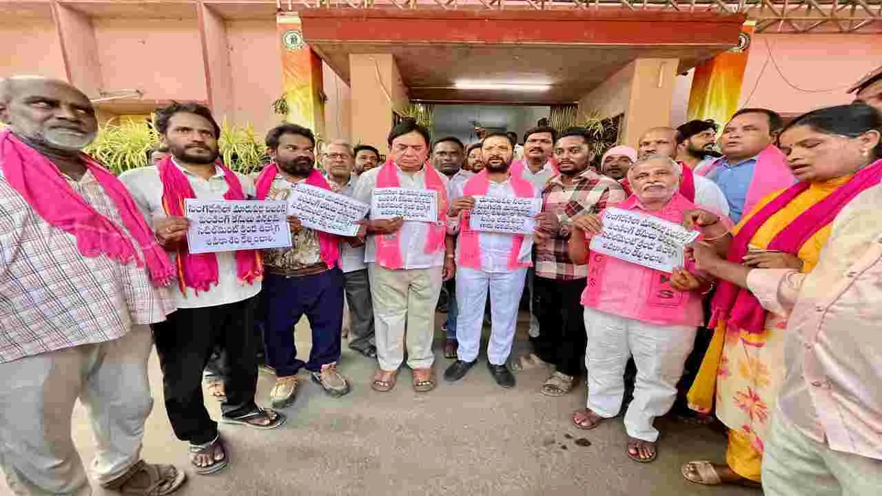 మారుపేర్లు, విజిలెన్స్‌ కేసులు పరిష్కరించాలి