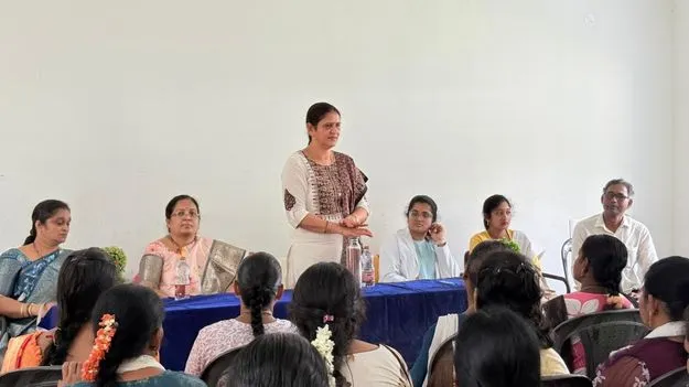 క్యాన్సర్‌పై మహిళలు అప్రమత్తంగా ఉండాలి 