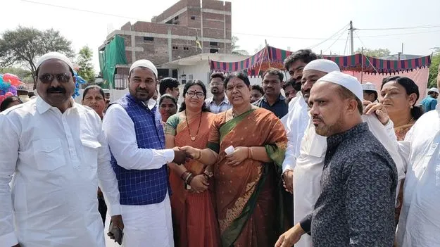 kumaram bheem asifabad- భక్తిశ్రద్ధలతో రంజాన్‌ ప్రార్థనలు 