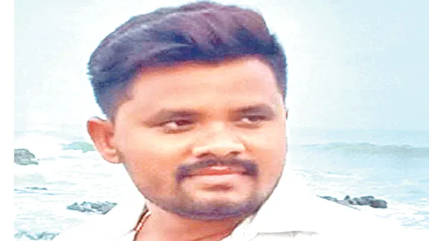 ఆర్థిక ఇబ్బందులతో ఆత్మహత్య 