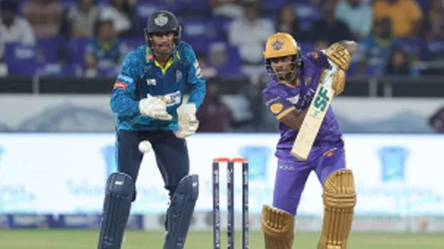 హైదరాబాద్‌కు ఝలక్‌