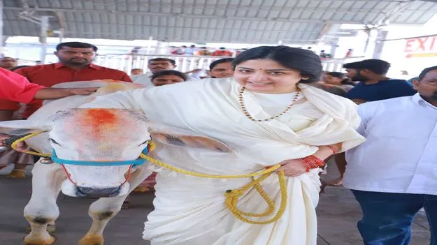 వేములవాడలో భక్తుల రద్దీ