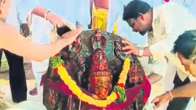 గ్రామ దేవతలు మా వెంటే 