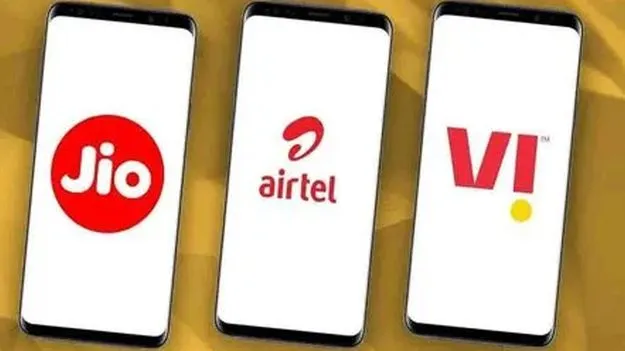 15 శాతం పెరగనున్న మొబైల్‌ టారిఫ్‌లు!