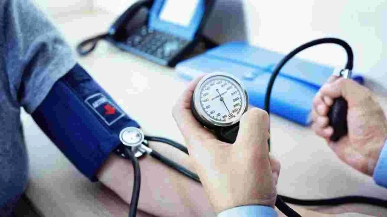 15 ఏళ్ల వయసుకే హైబీపీ.. పెరుగుతున్న ముప్పు
