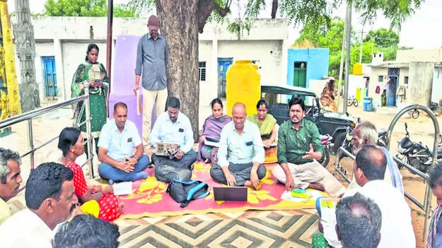 FARMERS: పంటల సాగుకు భూసార పరీక్షలు తప్పని సరి