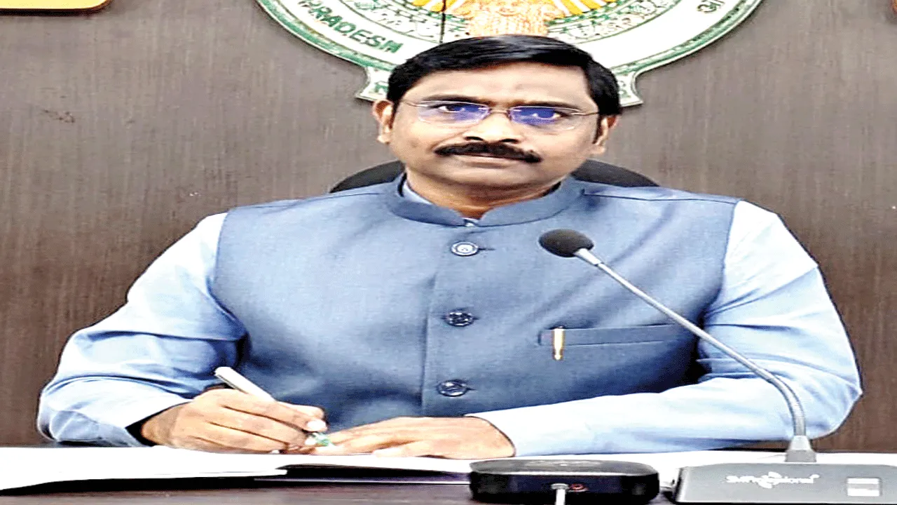 ప్రతి ఇంటికీ మరుగుదొడ్డి ఉండాలి