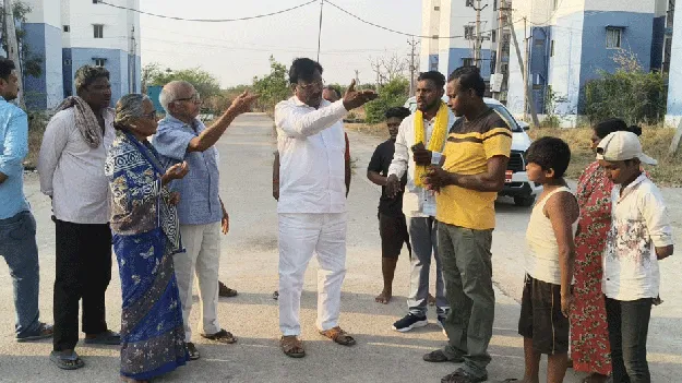 టిడ్కో కాలనీ సమస్యల పరిష్కారానికి కృషి చేస్తాం