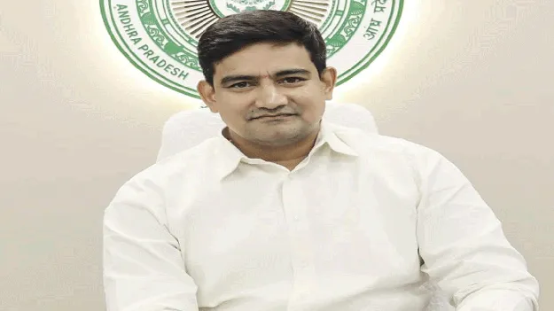 అమరావతి పేరు ఎత్తే అర్హత వైసీపీకి లేదు