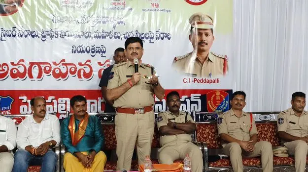 మత్తు పదార్థాలకు యువత దూరంగా ఉండాలి