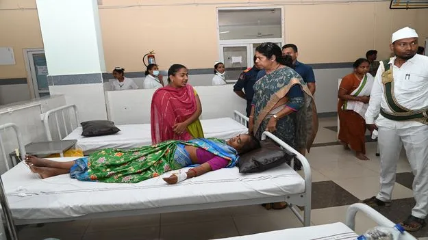 kumaram bheem asifabad-ప్రజలకు మెరుగైన వైద్య సేవలు అందించాలి