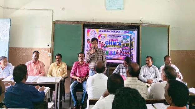 kumaram bheem asifabad- విద్యా ప్రమాణాలు పెంపొందించాలి